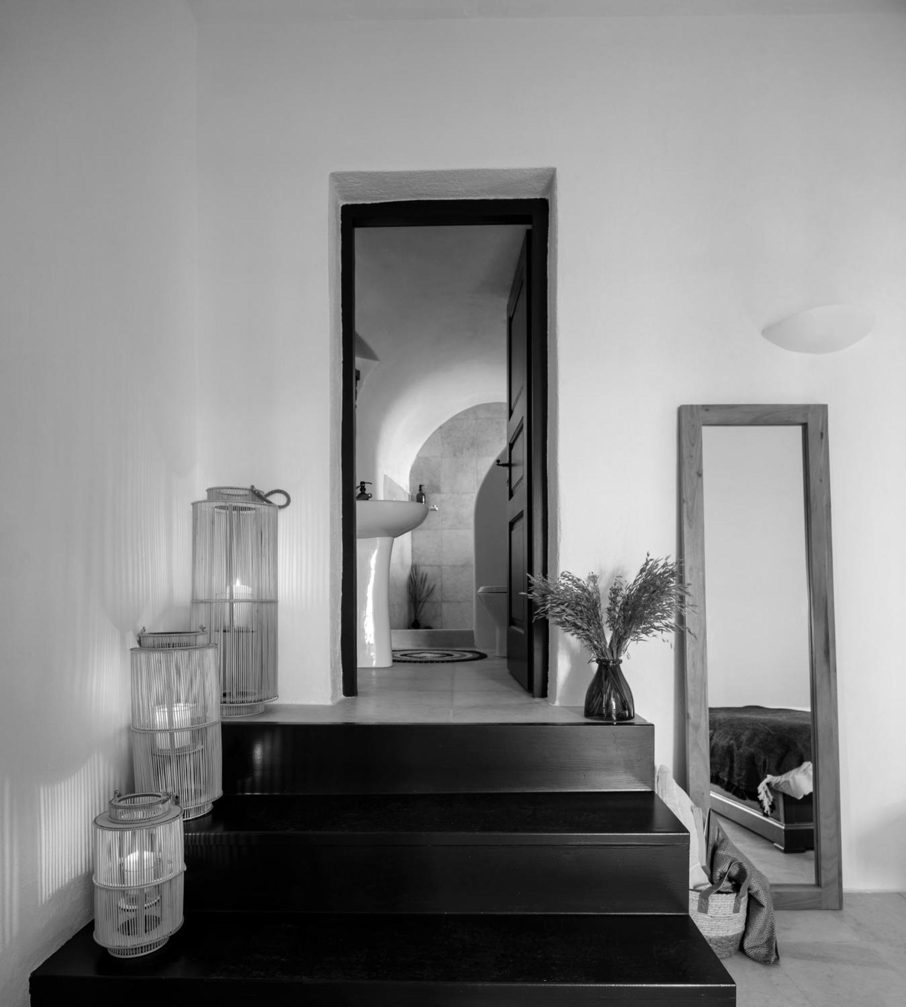 Firalia, Casa In Rock Suites Exterior photo